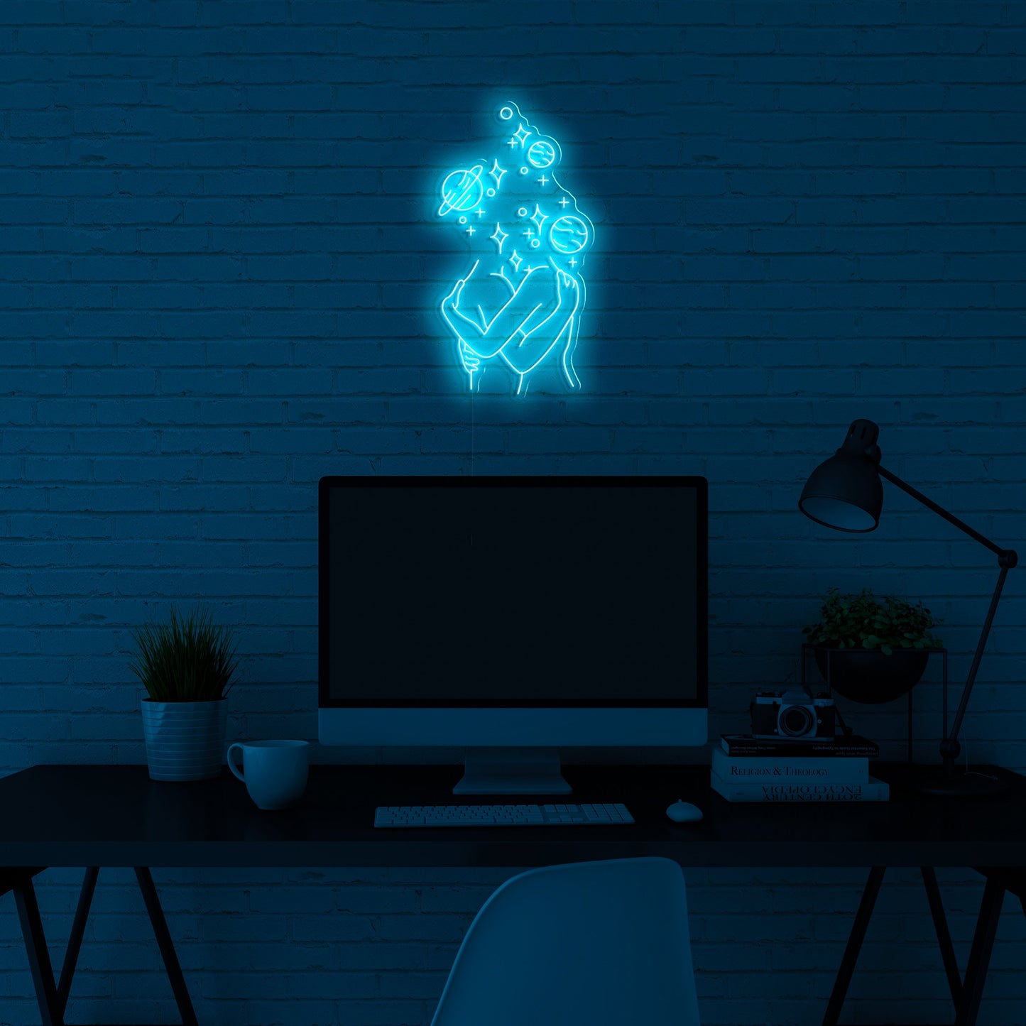 'Space hug' Neon Lamp