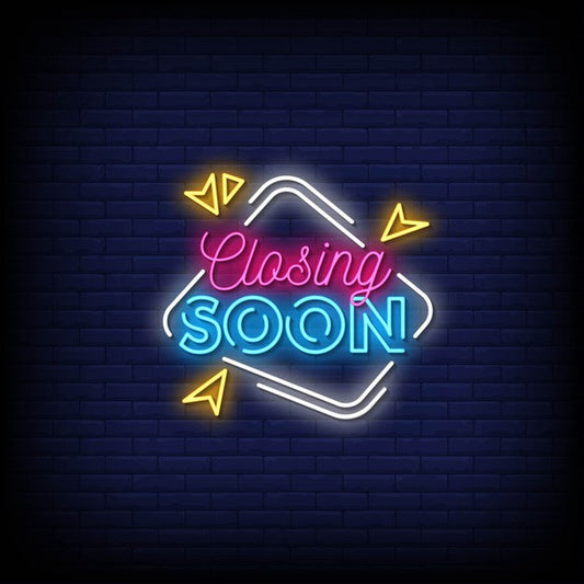 Closing Soon Neon Sign